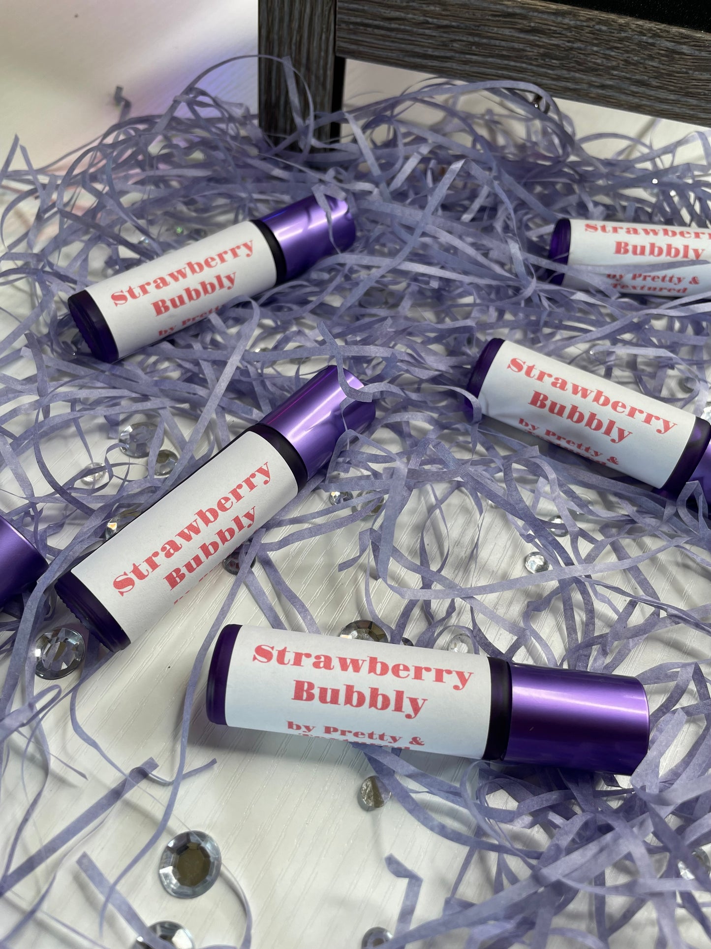 Pretty & Textured Signature Scents