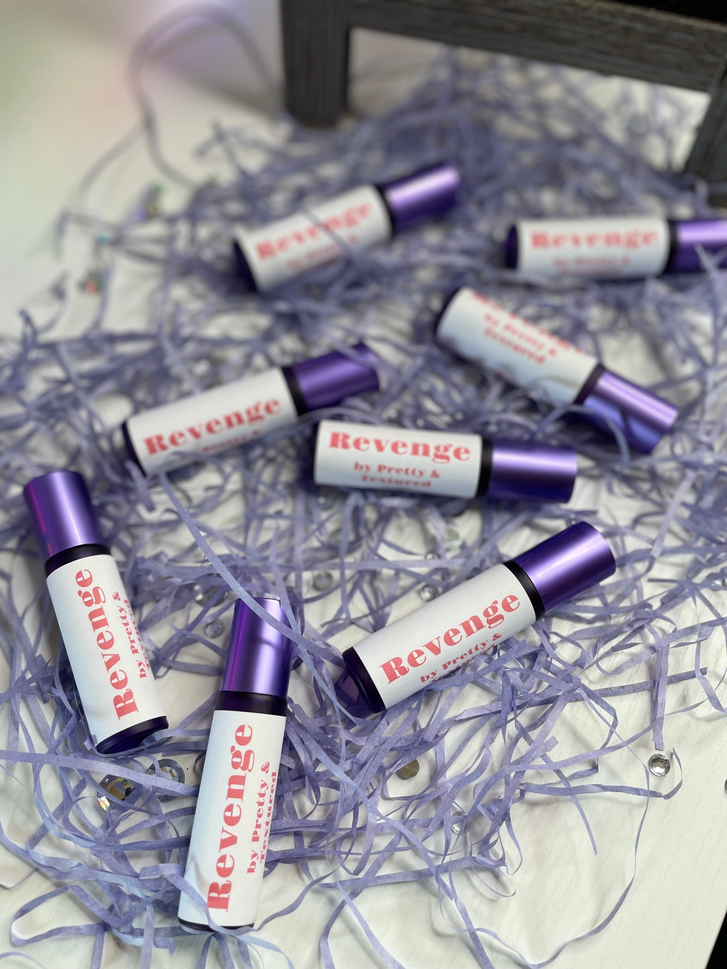 Pretty & Textured Signature Scents