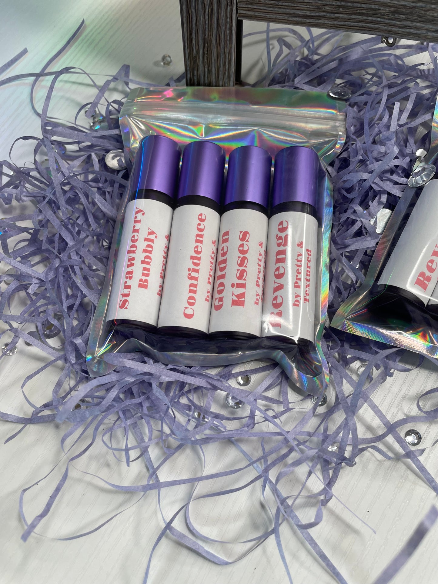 Pretty & Textured Signature Scents